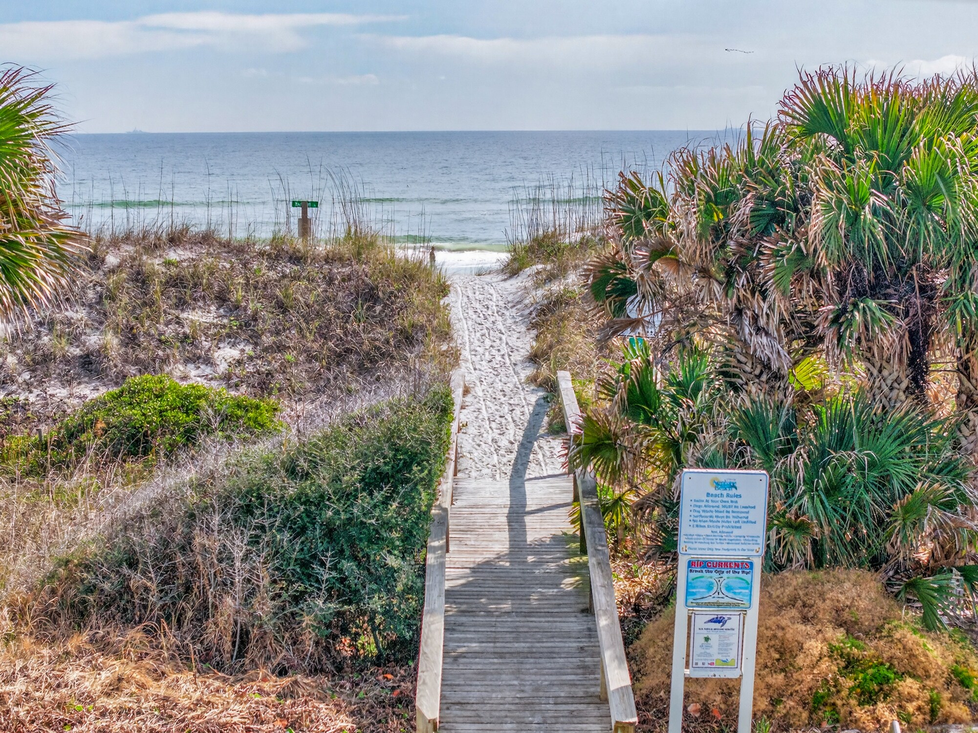 123 Margaret St, Neptune Beach, FL for Sale