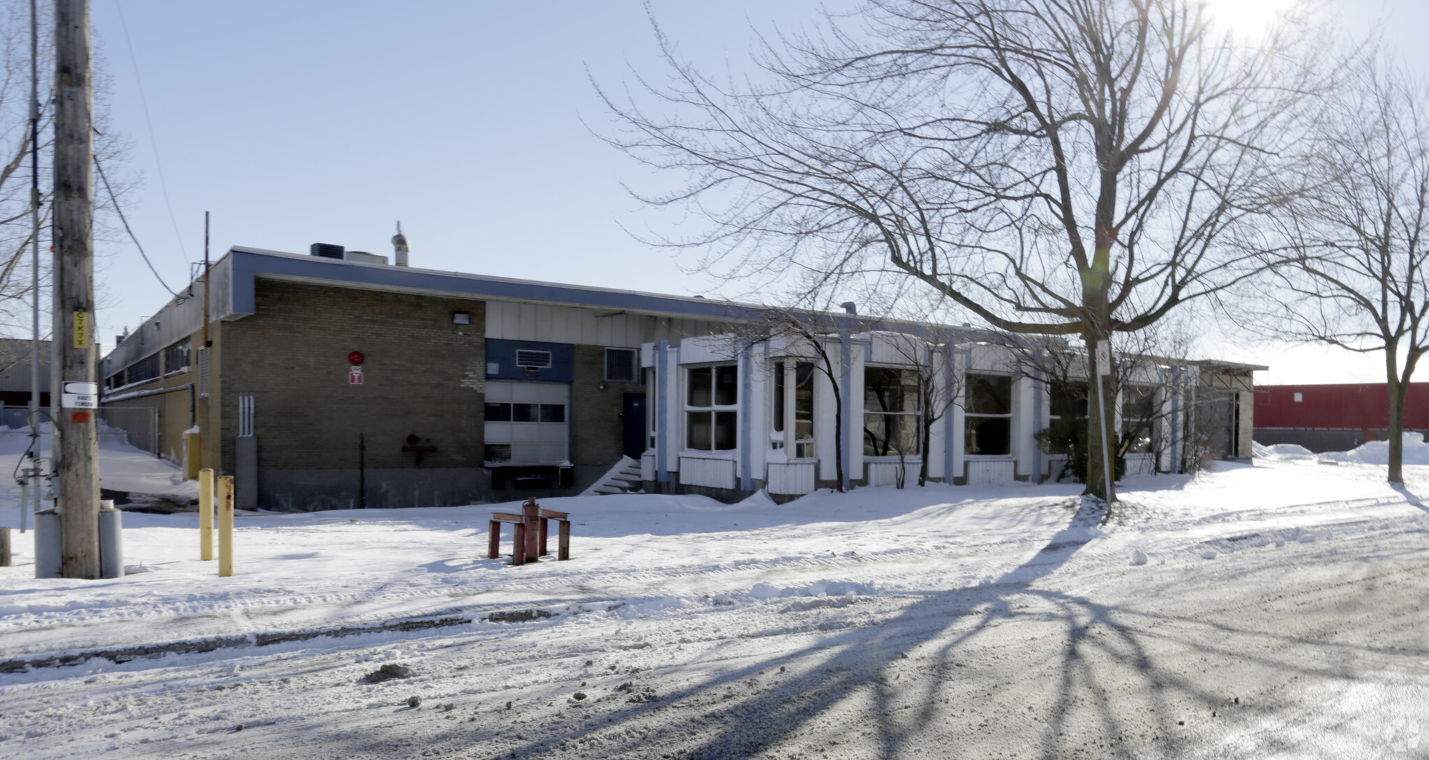 909 St Upton, Montréal, QC for Rent