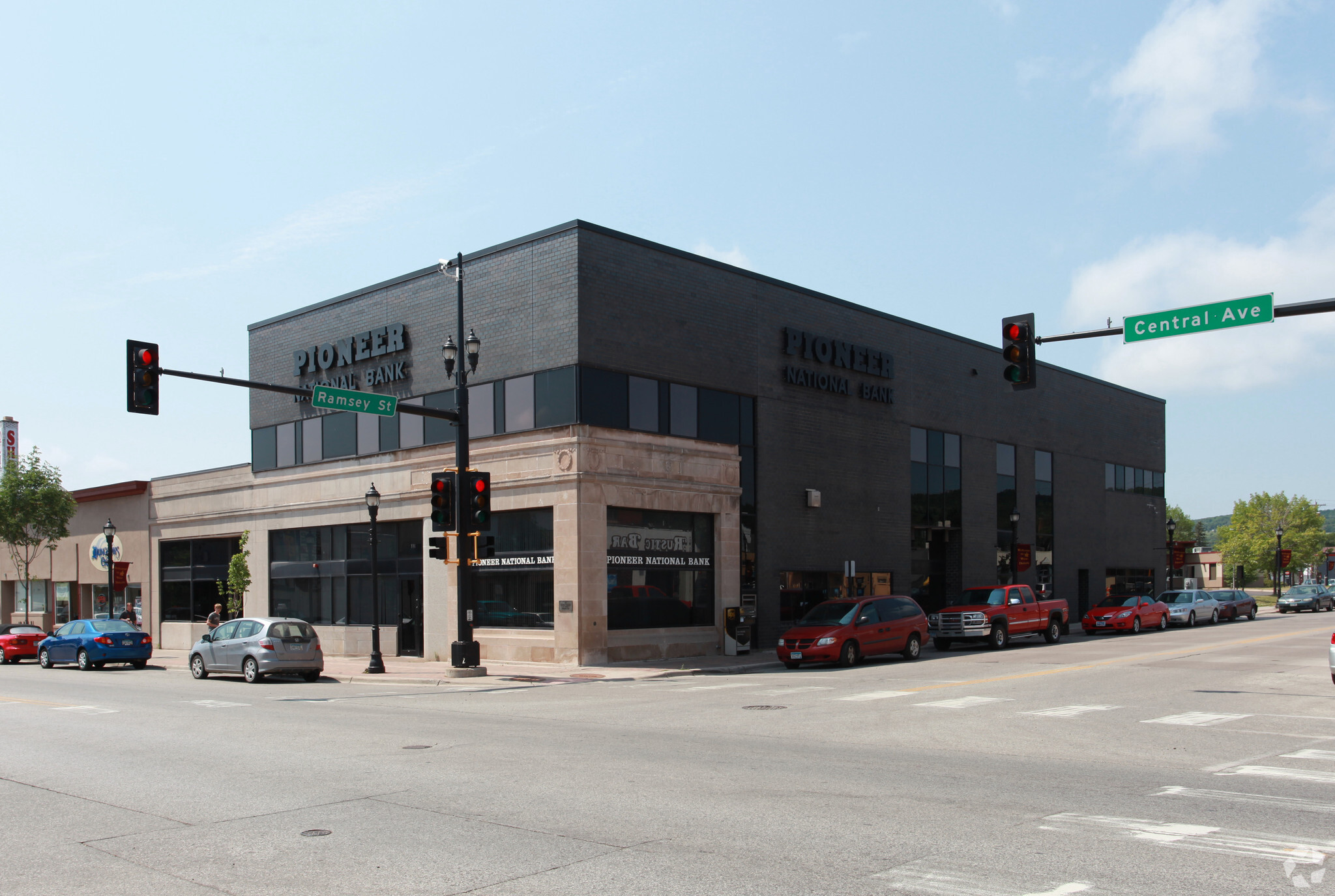 331 N Central Ave, Duluth, MN for Rent