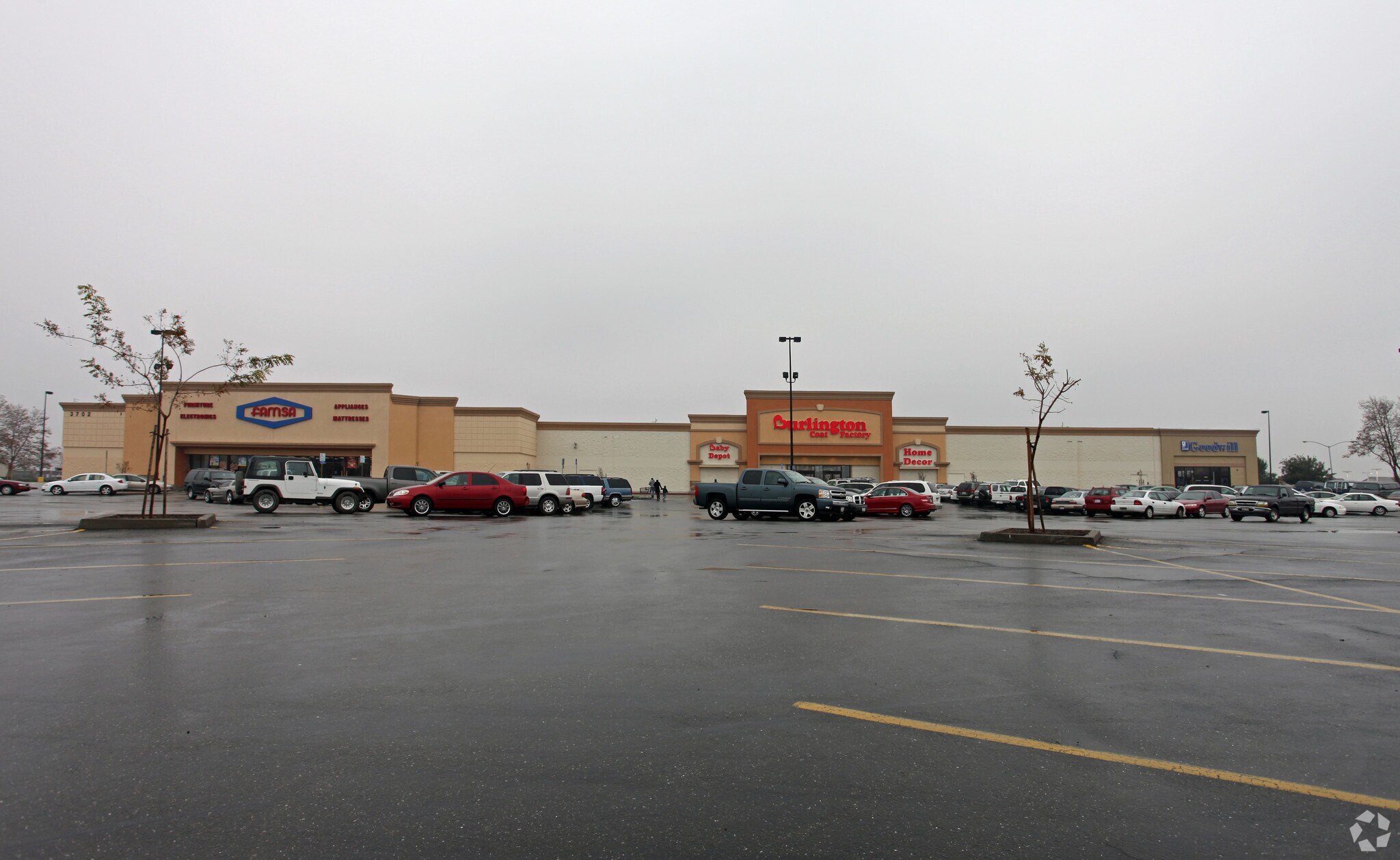 3702 E Hammer Ln Stockton, CA 95212 Shopping Center Property for