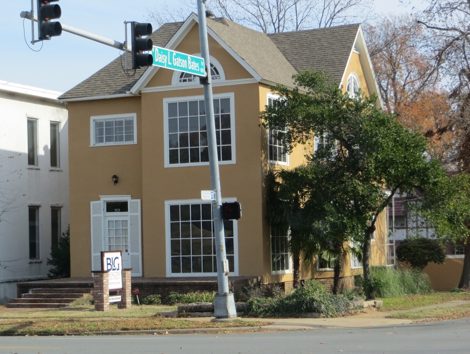 1323 Broadway St, Little Rock, AR for Sale
