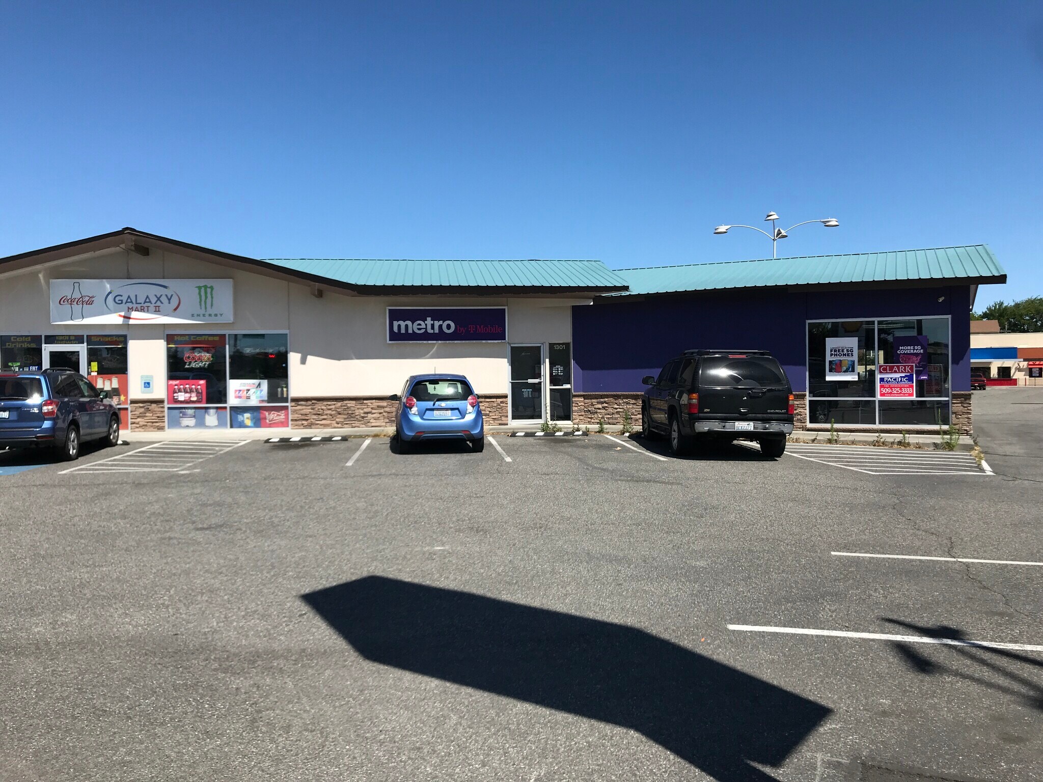 1301 Jadwin Ave, Richland, WA for Rent