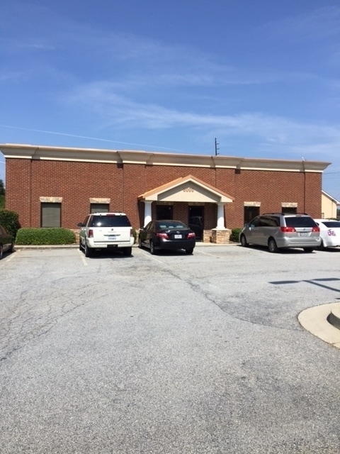 188 Hurricane Shoals Rd NE, Lawrenceville, GA for Sale