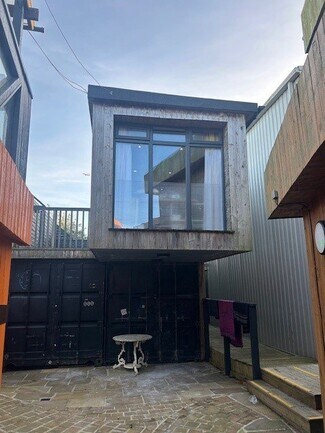 Newquay, CON Office - Soweni