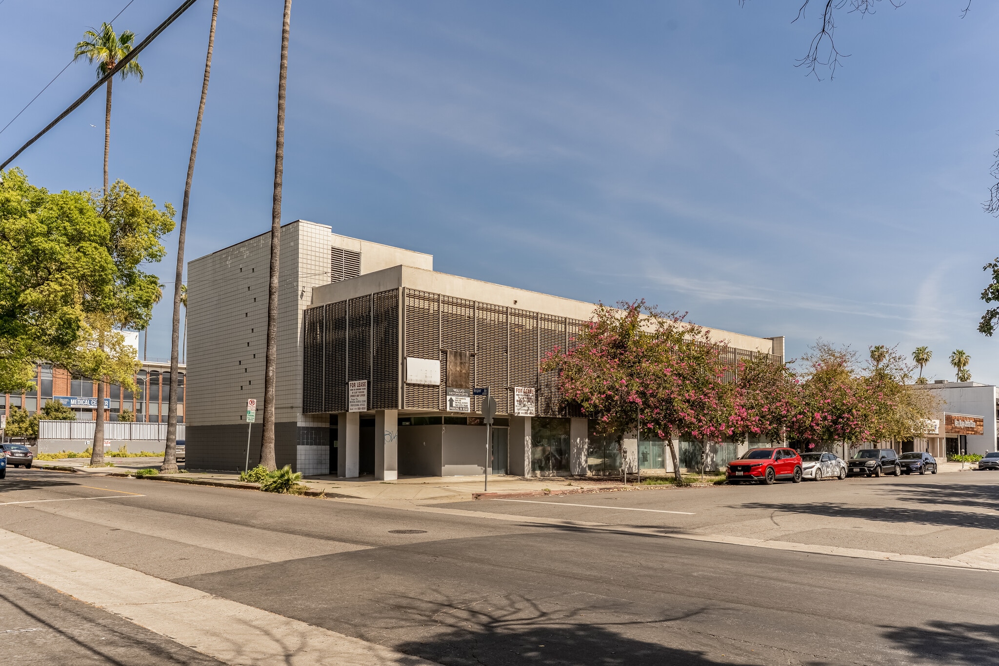 14551-14555 Hamlin St, Van Nuys, CA for Sale