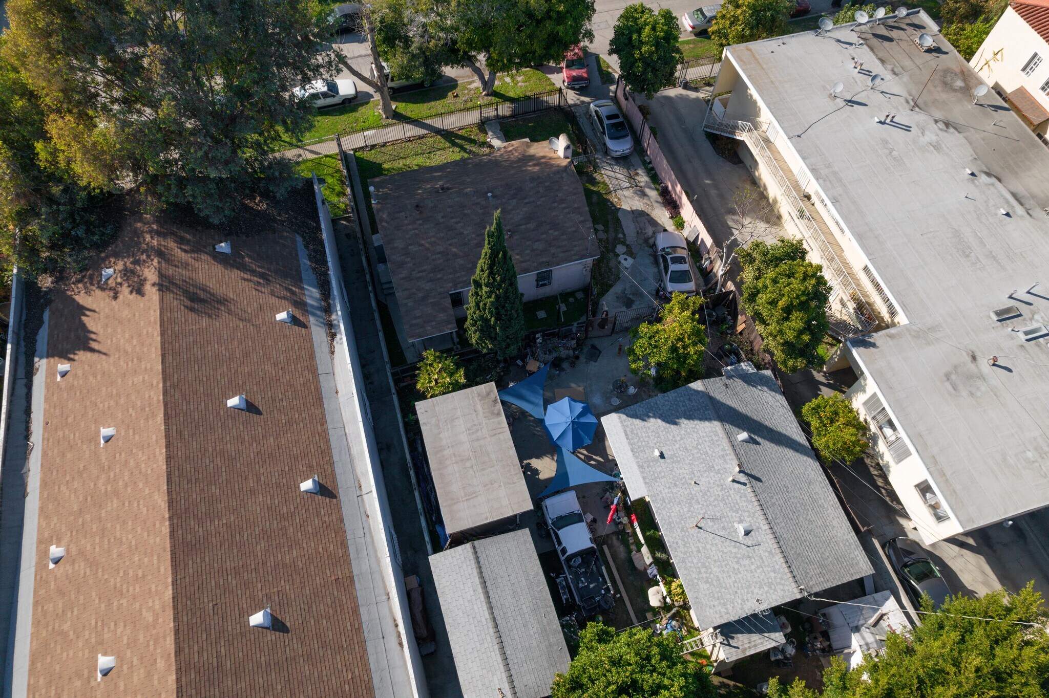 2924 S Orange Dr, Los Angeles, CA for Sale