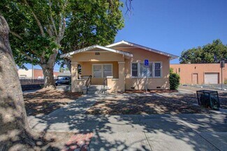 Turlock, CA undefined - 325 Mitchell Ave