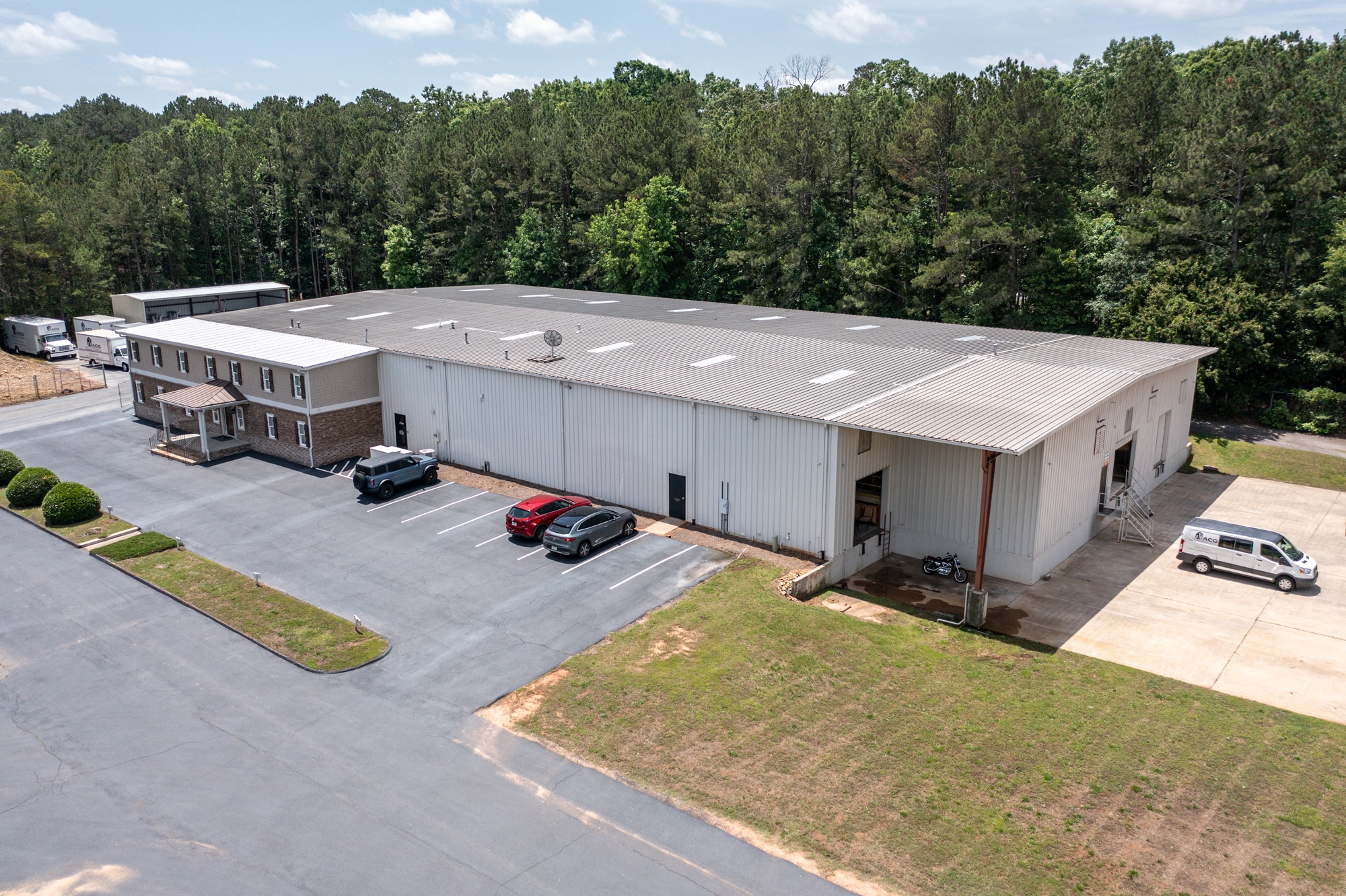2300 Pete Dickens Rd, Bogart, GA for Sale