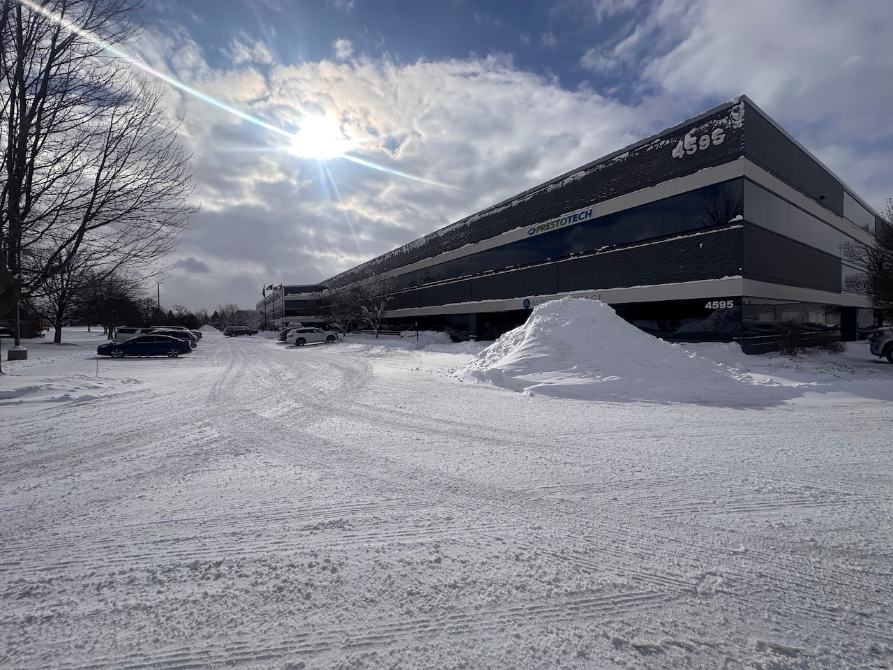 4595 Broadmoor Ave SE, Grand Rapids, MI for Rent