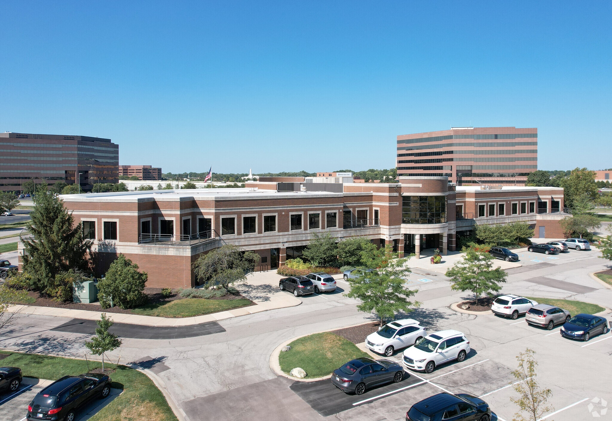 11711 N Pennsylvania St, Carmel, IN for Rent