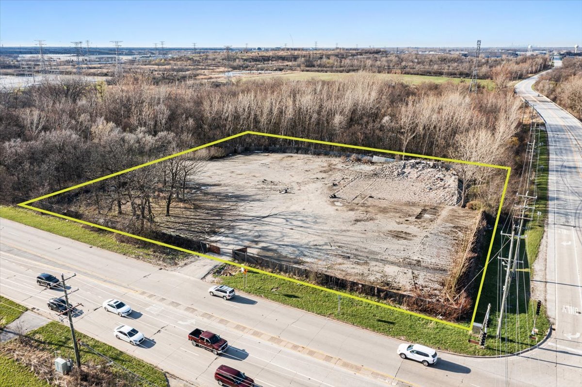 701 E Sauk Trl, South Chicago Heights, IL for Sale