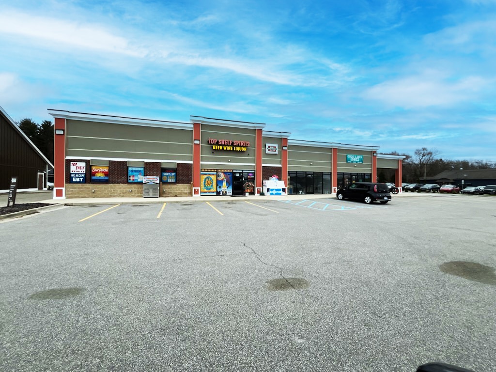 6245 West River Dr NE, Belmont, MI for Rent