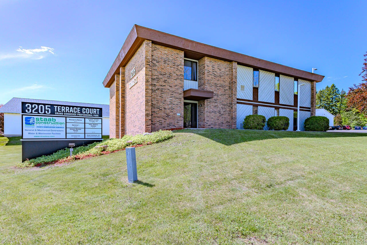 3205 Terrace Ct, Wausau, WI for Sale