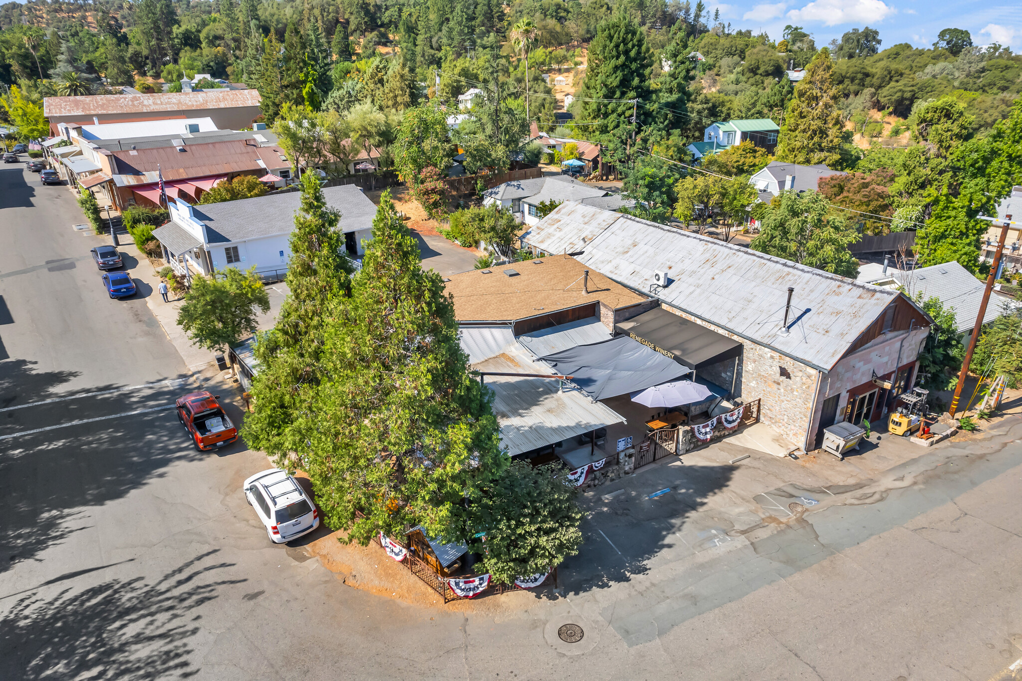 8345 Main St, Mokelumne Hill, CA for Sale