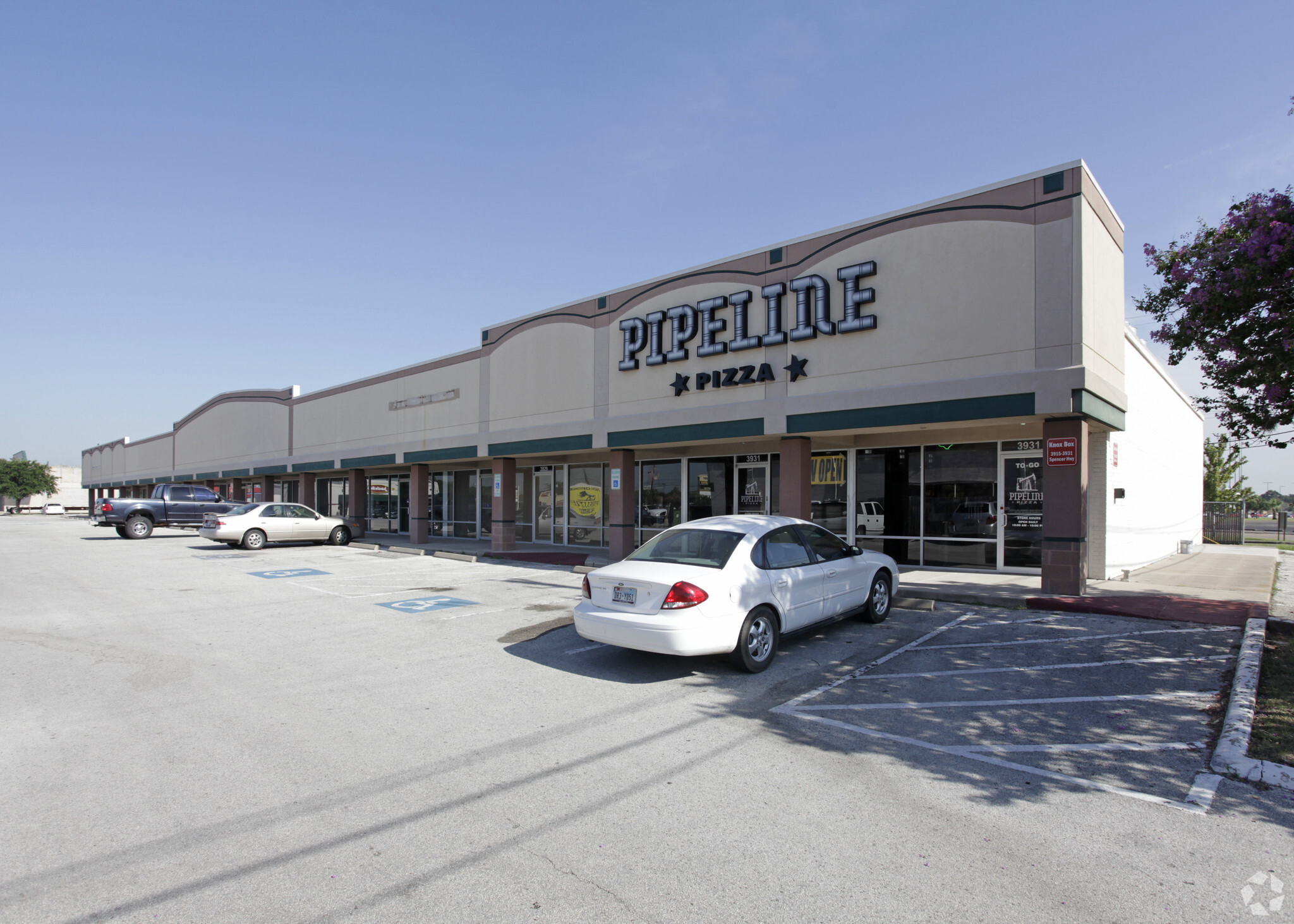 3901-3937 Spencer Hwy, Pasadena, TX for Rent