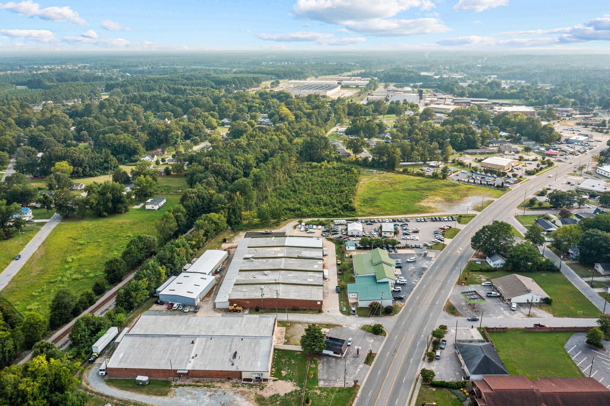 711 E Rose St Smithfield, NC 27577 Industrial Property for Lease on