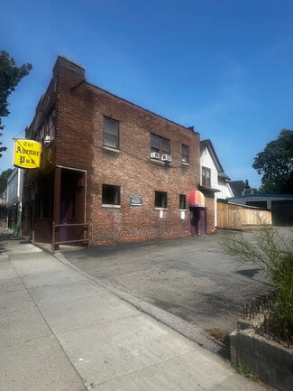 Rochester, NY Storefront Retail/Residential - 520-522 Monroe Ave