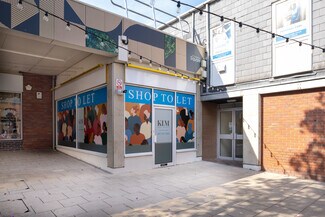 Droitwich, WOR Retail - St Andrews Sq