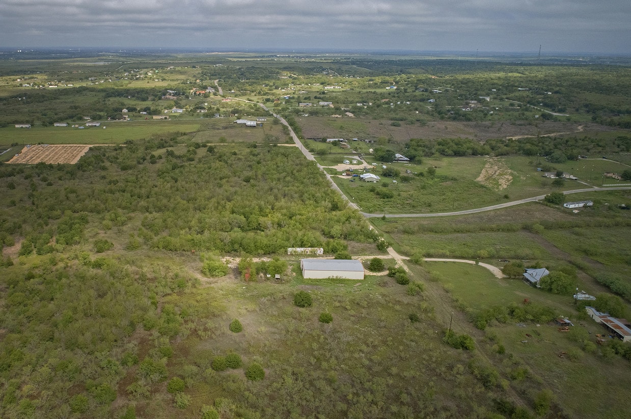 101 Petras Way, Niederwald, TX for Sale