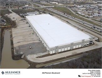 Burleson, TX Warehouse - 11000 South Freeway