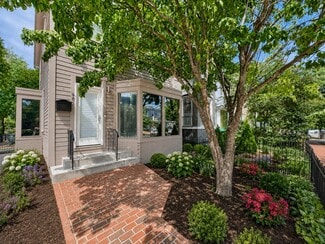 Washington, DC Office - 400 8th St NE