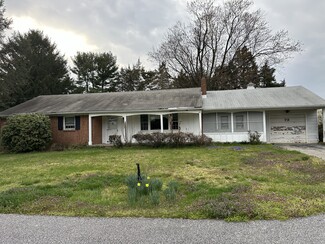 Williamstown, NJ Residential Income - 73 Berlin Cross Keys Rd