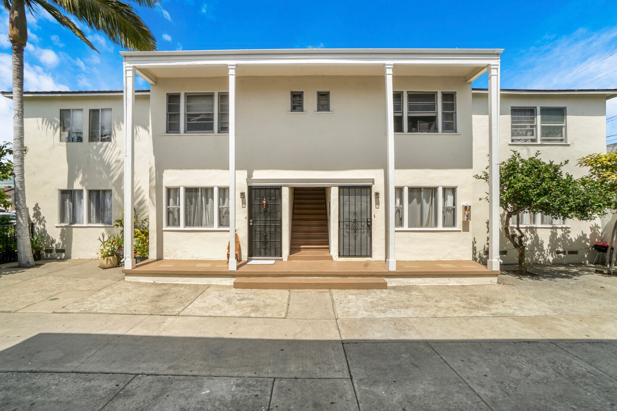 12314 Washington Pl, Los Angeles, CA for Sale