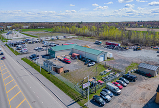 Lévis, QC Auto Dealership - 2105 Rte Lagueux