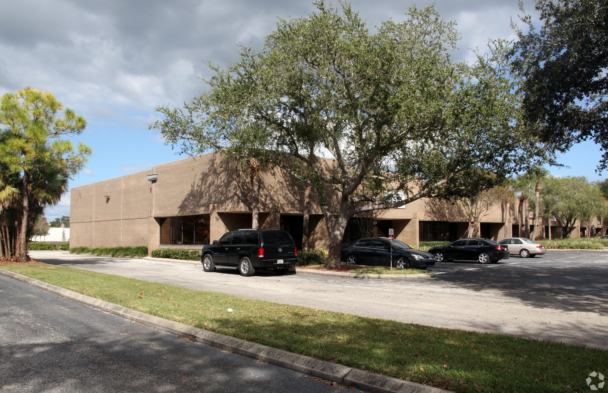 1661 Commerce Ave N, Saint Petersburg, FL for Rent