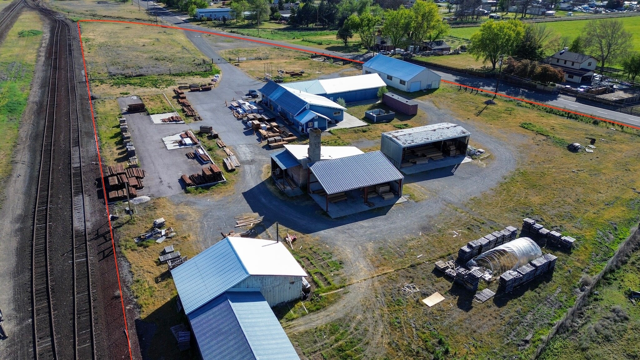 451 N 11th St, Montague, CA for Sale