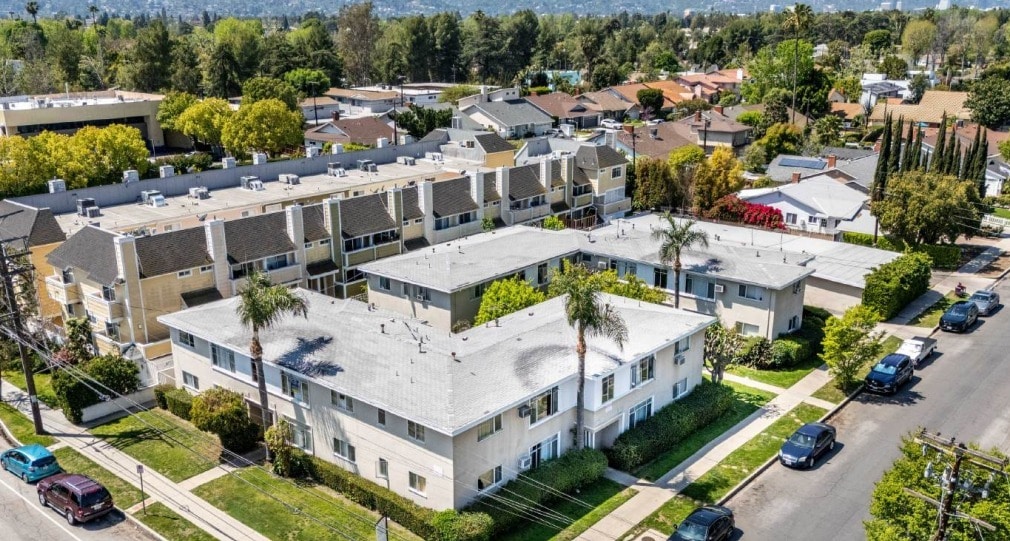 5451 Whitsett Ave, Valley Village, CA for Sale