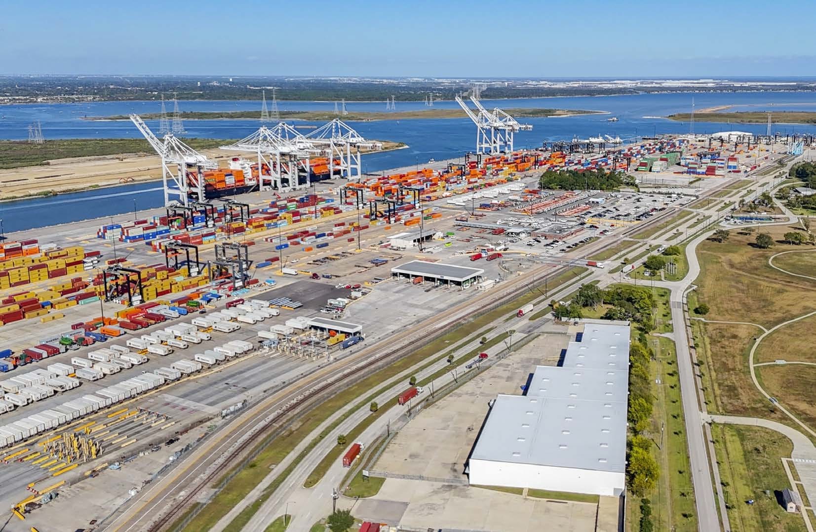 1300 E Barbours Cut Blvd, La Porte, TX for Rent