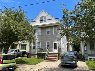 Cleveland, OH Apartments - 3715 E 61st St