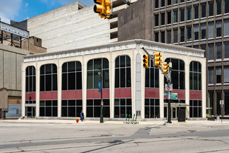 Detroit, MI Bank - 100 Michigan Ave