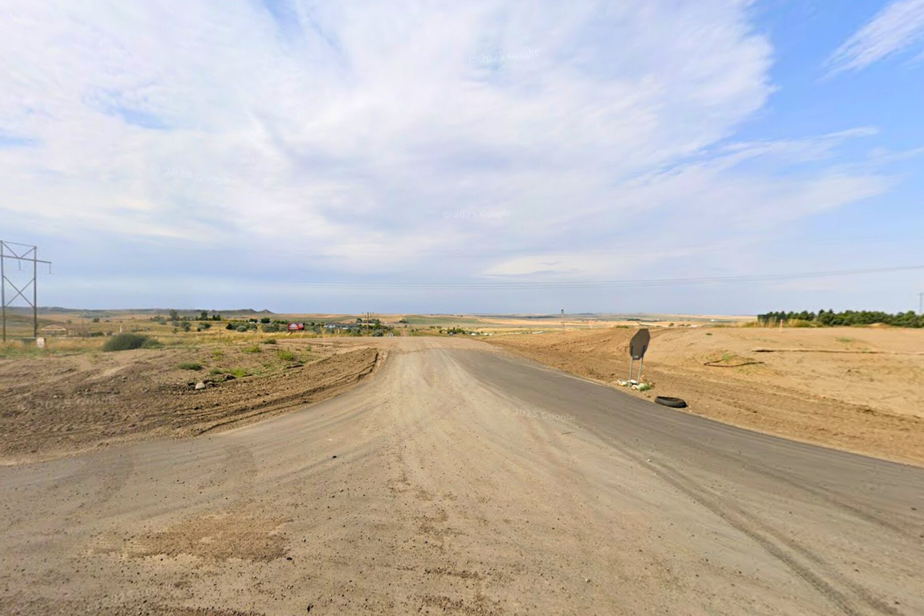 22 NW M St, Watford City, ND for Sale