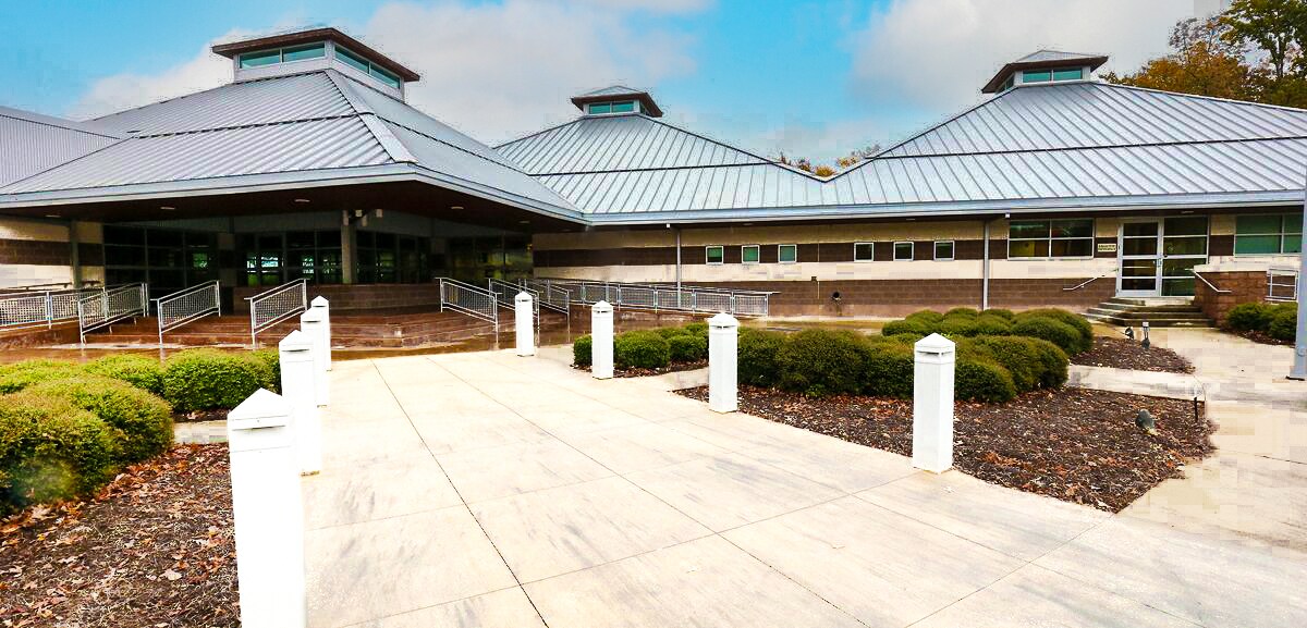 4305 McClellan Blvd Anniston, AL 36206 Office Property for Sale on