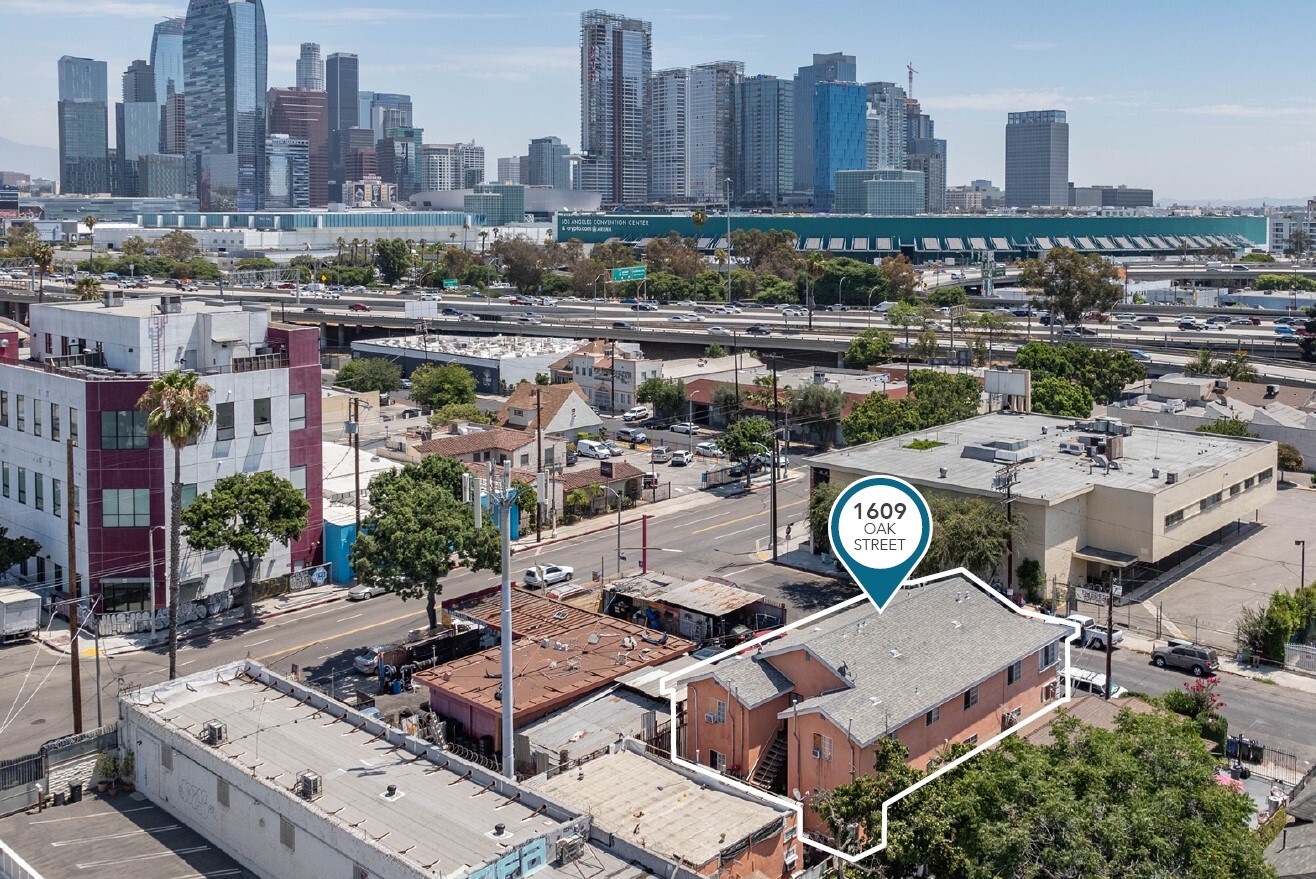 1609 Oak St, Los Angeles, CA for Sale