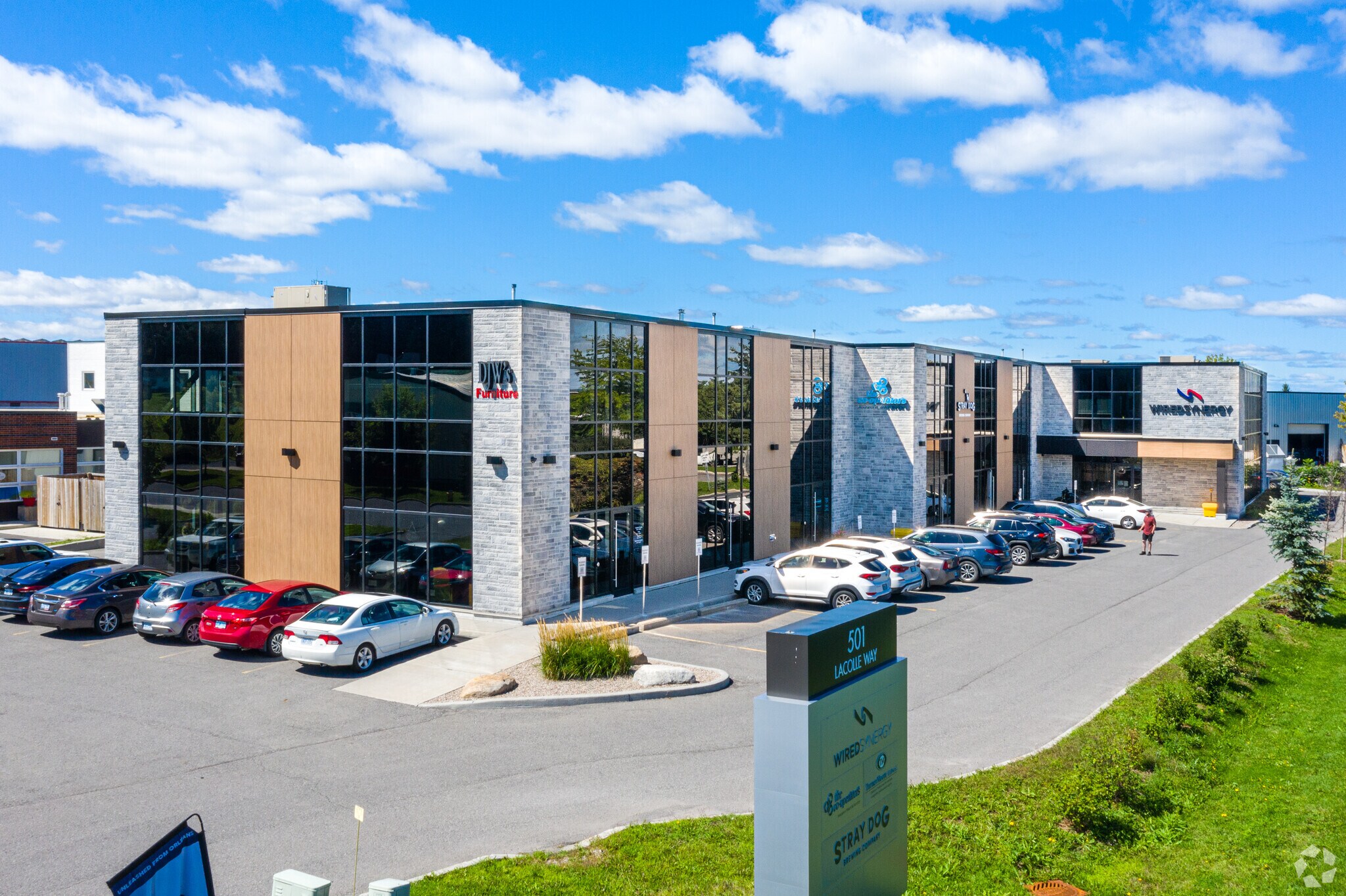 501 Lacolle Way, Ottawa, ON for Rent