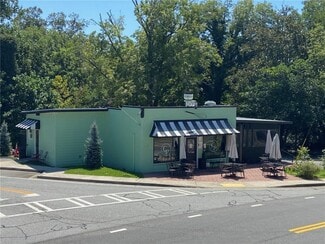 Dahlonega, GA Freestanding - 270 E Main St