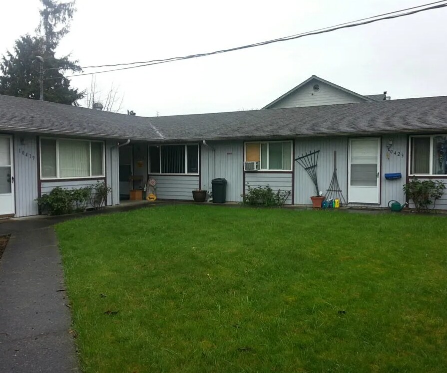 10415 Golden Given Rd E, Tacoma, WA for Sale