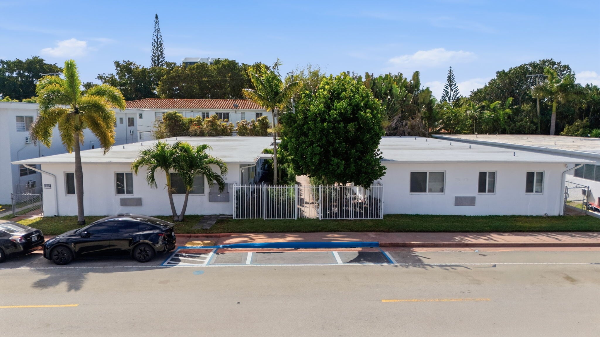 800 85th St, Miami Beach, FL for Sale