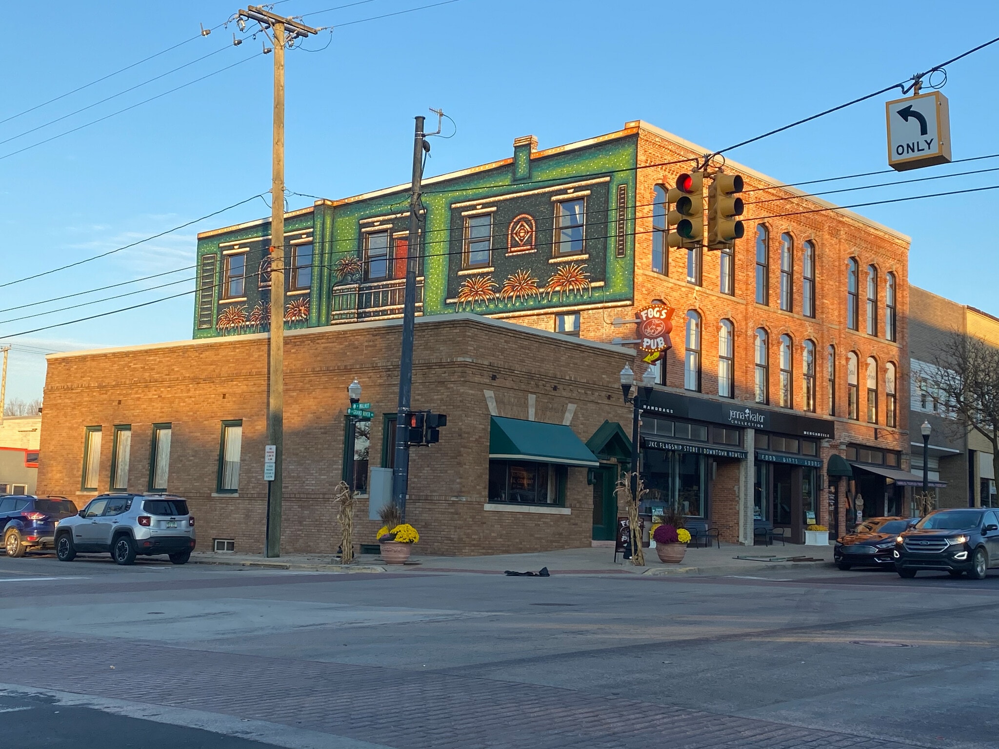 120 W Grand River Ave, Howell, MI for Rent