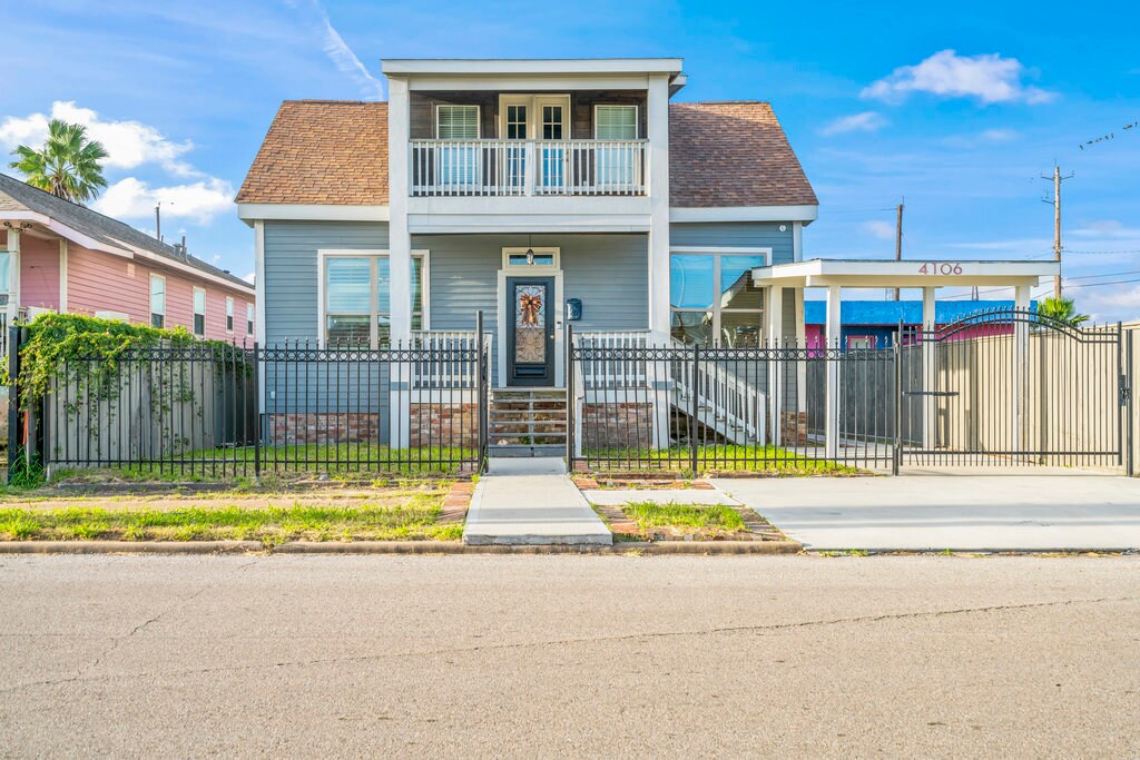 , League City, TX for Sale