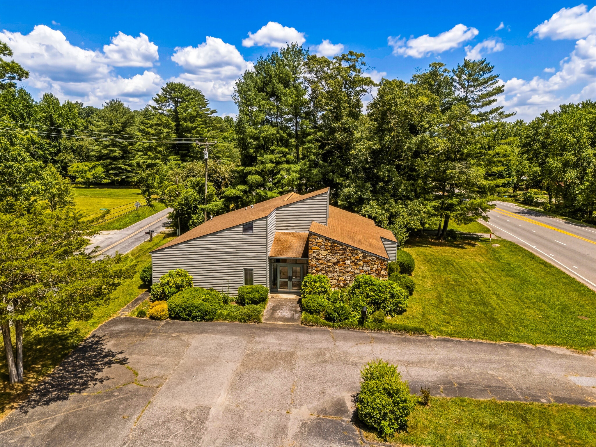 675 Hendersonville Hwy, Pisgah Forest, NC for Sale