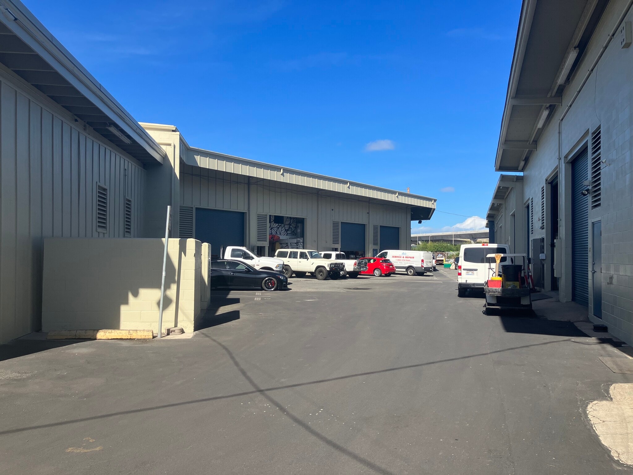 2290 Alahao Pl, Honolulu, HI for Rent