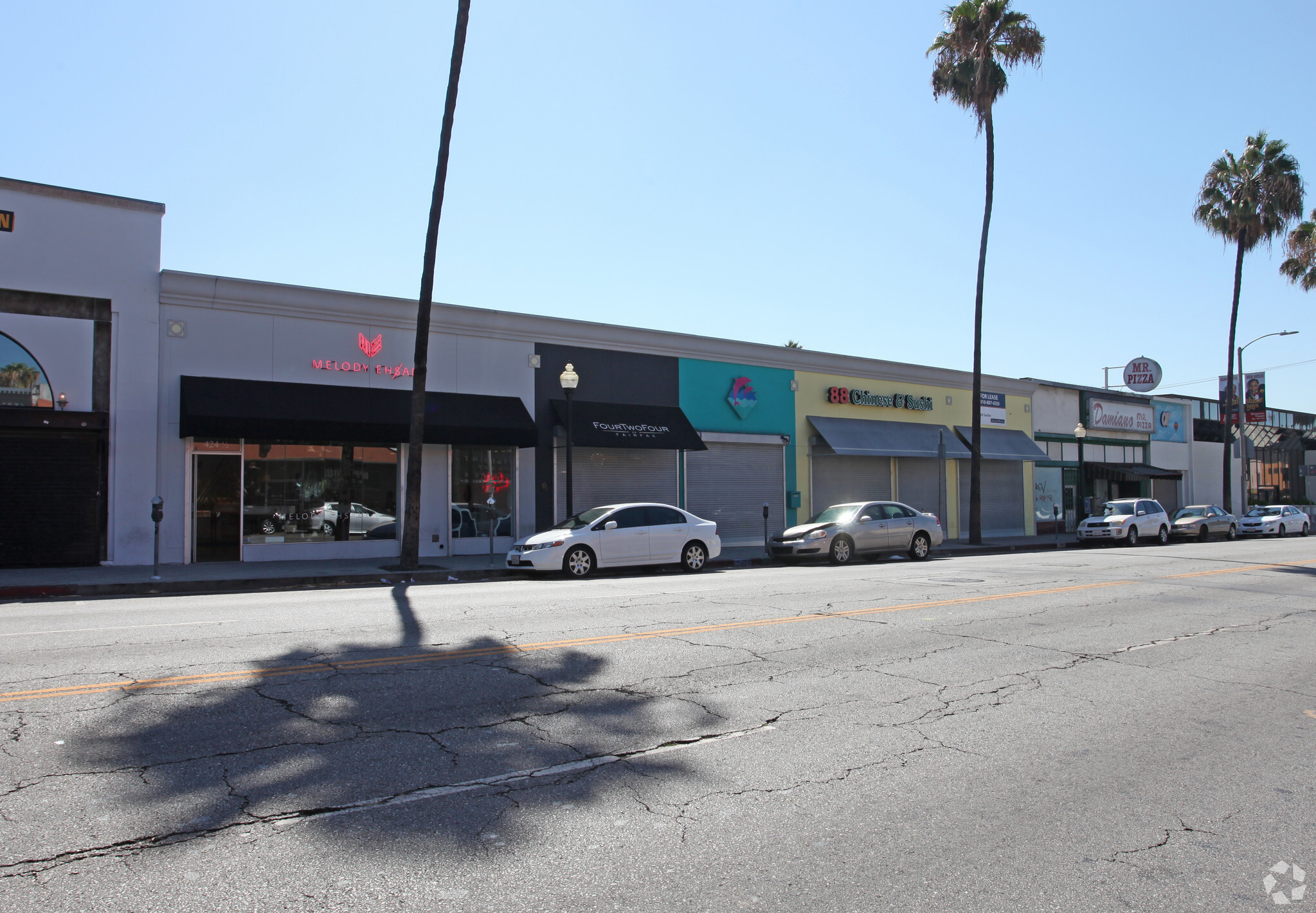 416-424 N Fairfax Ave, Los Angeles, CA for Rent