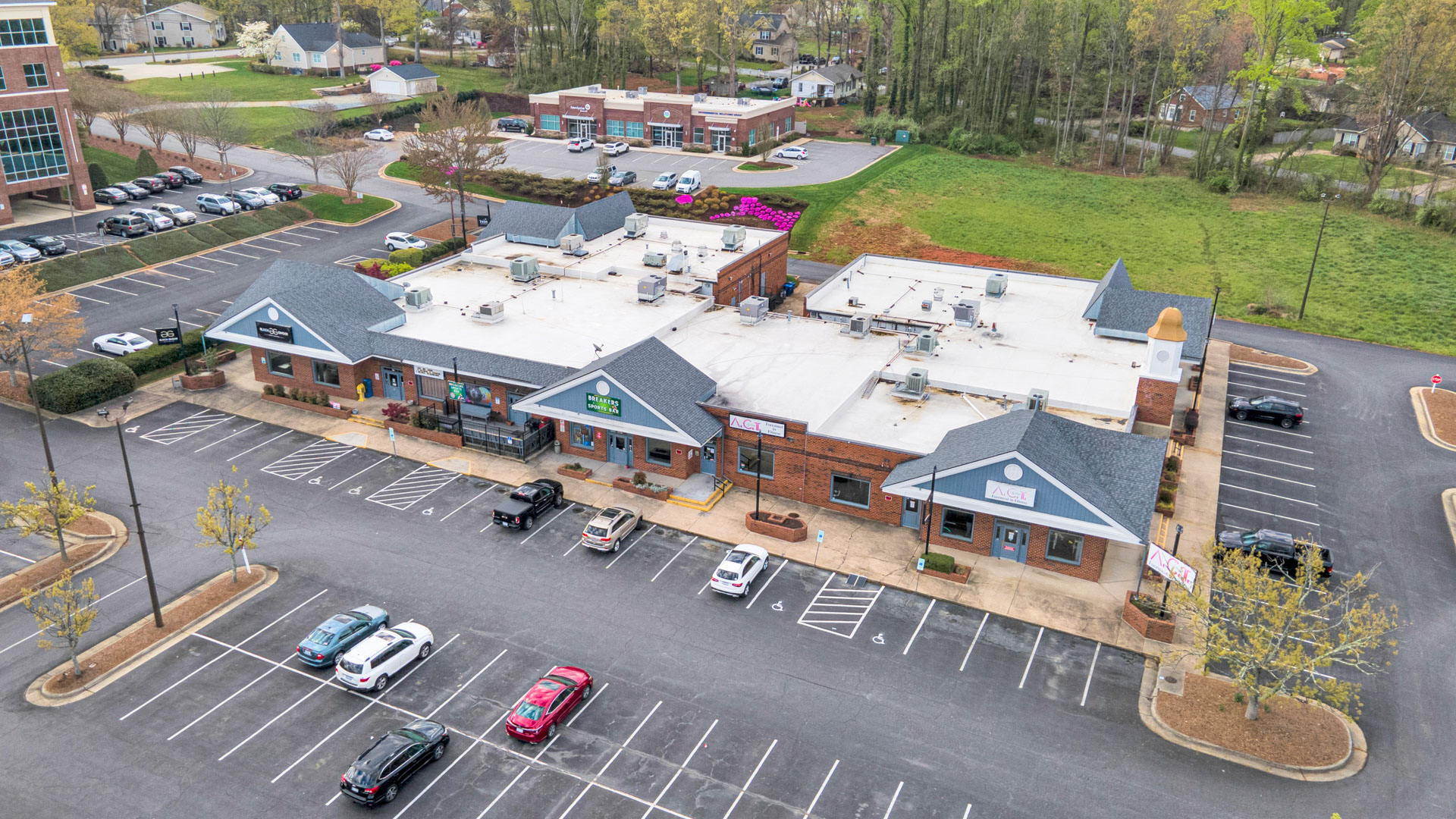435 Dolley Madison Rd, Greensboro, NC for Rent
