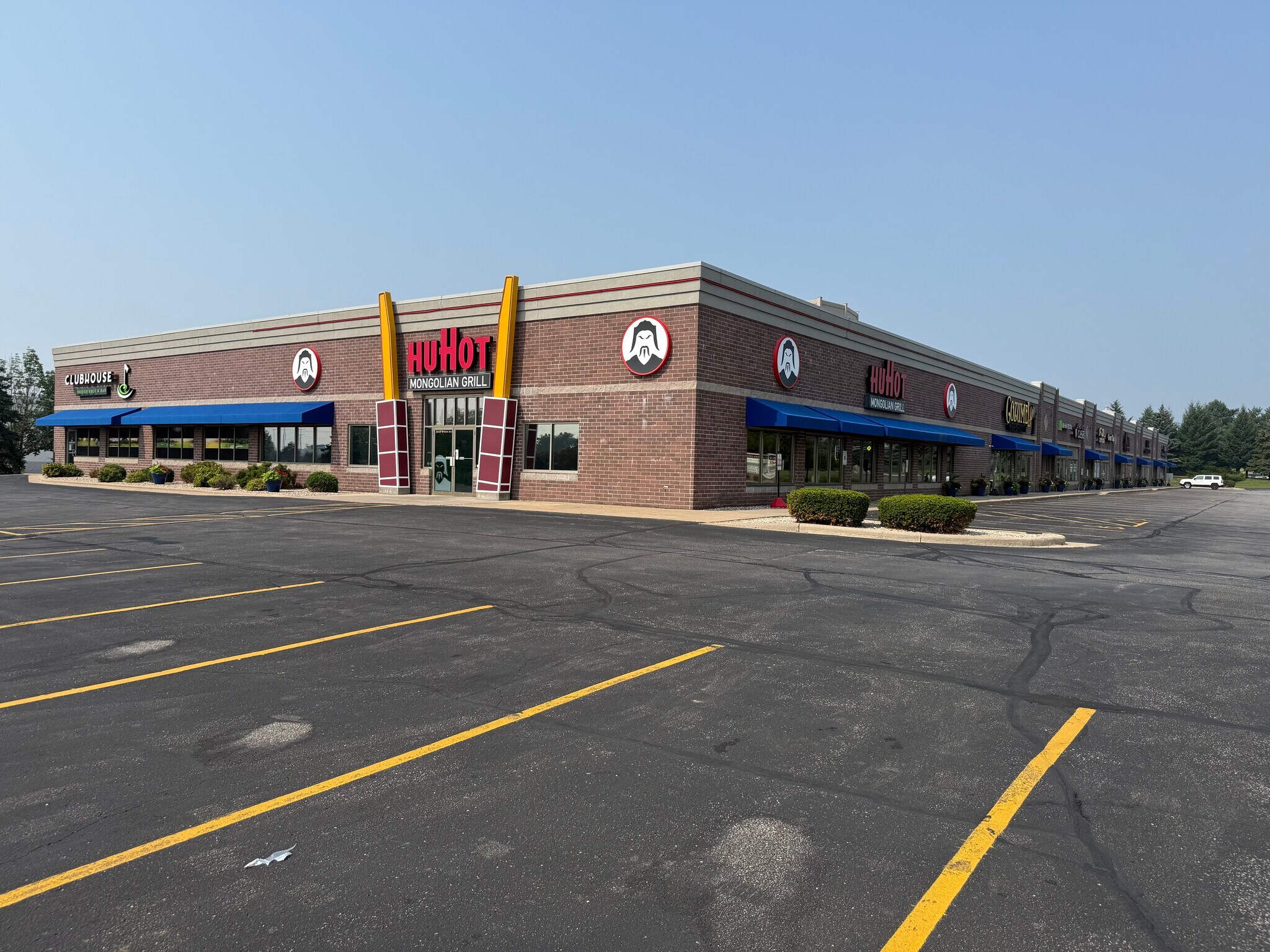 2059-2087 Witzel Ave, Oshkosh, WI for Rent