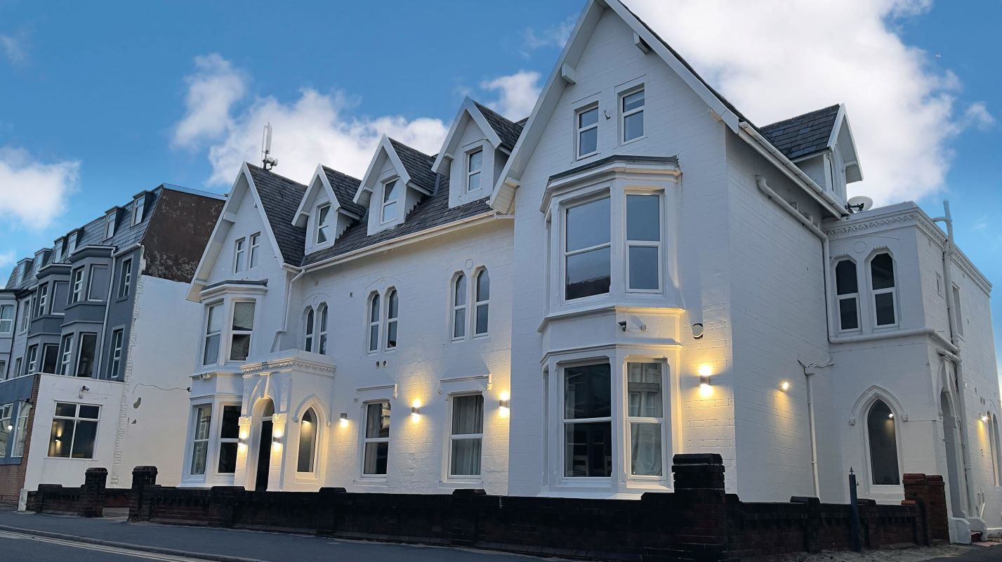 18-20 Alexandra Rd, Blackpool, LAN for Sale