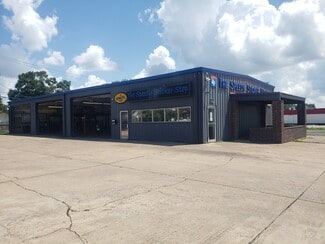 Rosenberg, TX Auto Repair - 2605 Avenue H